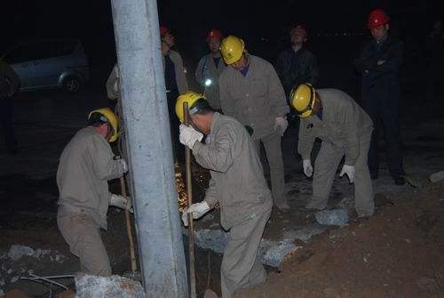 concrete poles installation